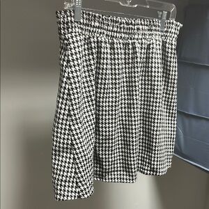 Houndstooth Black and White Skirt